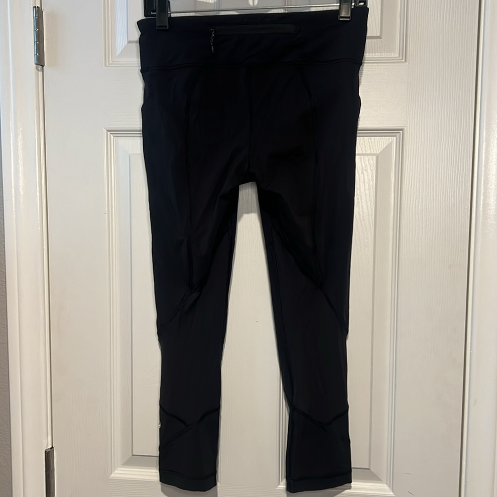 Lululemon Speed Up Crop *Mesh 21"
Black - Picture 9 of 11